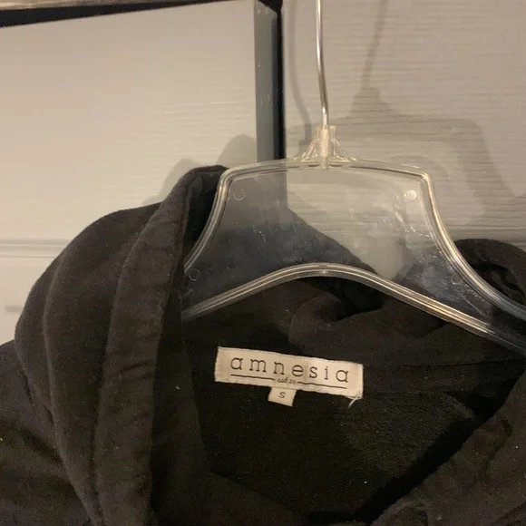 BLACK HOODIE - Picture 3 of 3